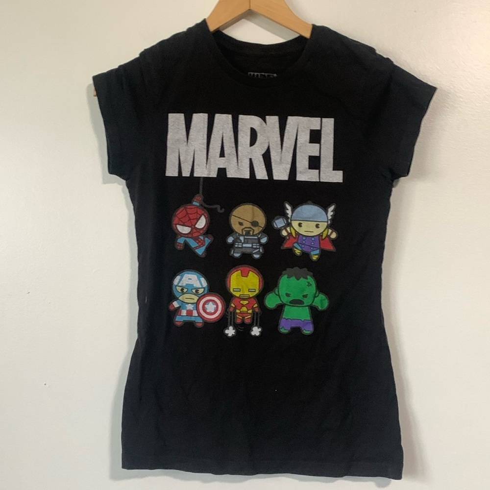 Marvel Kids Graphic Girls Short Sleeve Shirt Size Medium